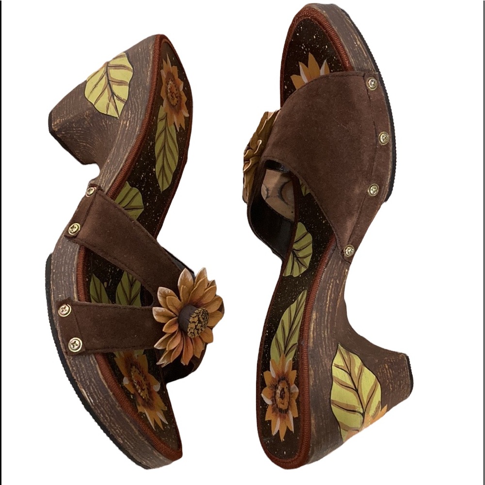 Cottage Core Sunflower Sandals Heels 9 - Picture 5 of 15